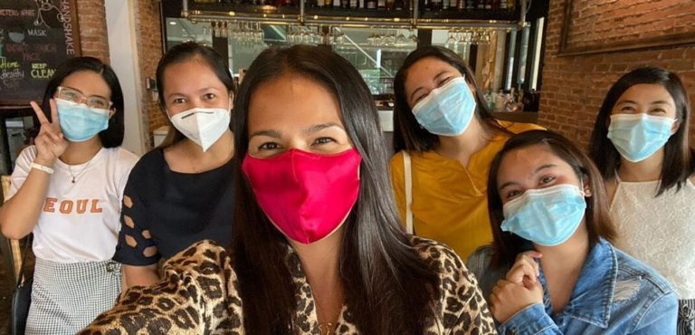 Iza Calzado reunites with nurses who helped her fight COVID-19