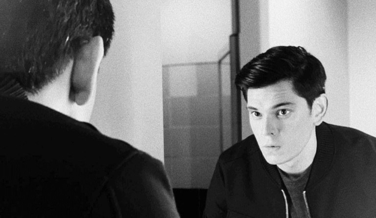 Richard Gutierrez stays loyal to ABS-CBN despite franchise denial