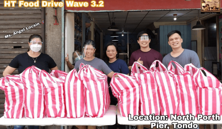 Angel Locsin helps give out meals to LSIs in Tondo