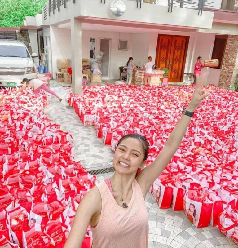 Kim Chiu ends 2020 with relief operation for typhoon Ulysses victims