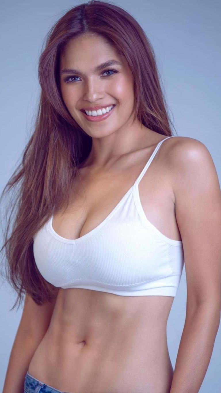 LOOK: Andrea Torres sizzles in post-breakup photos