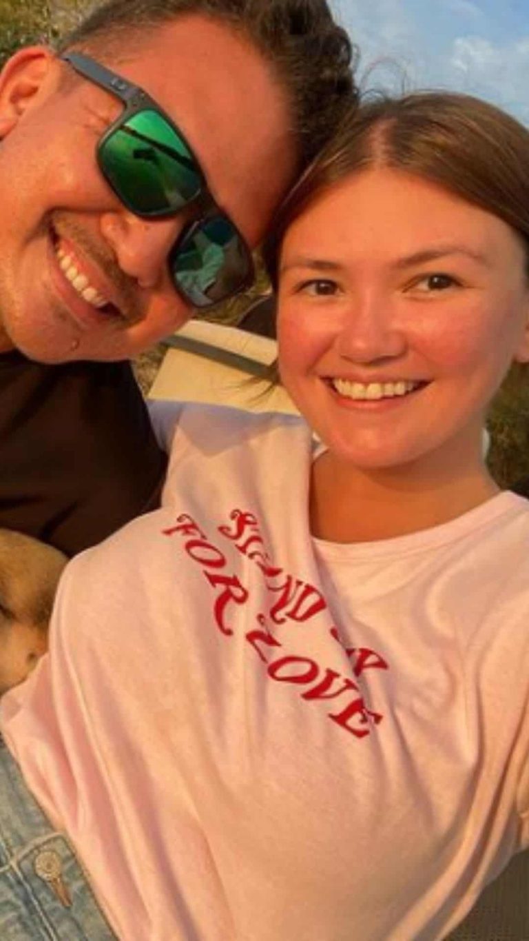 LOOK: Angelica Panganiban shares kilig selfie with non-showbiz boyfriend