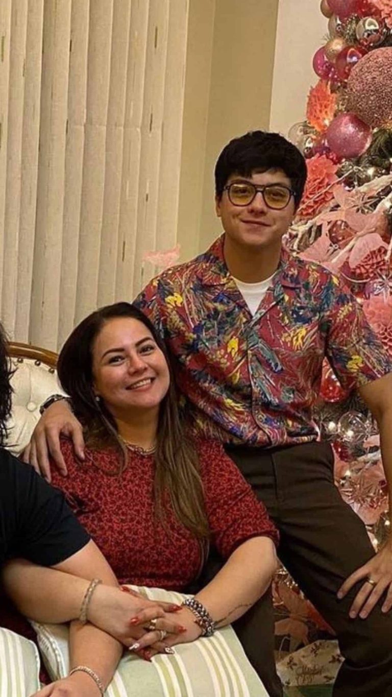 Karla Estrada shares blessings on Daniel Padilla’s 26th birthday